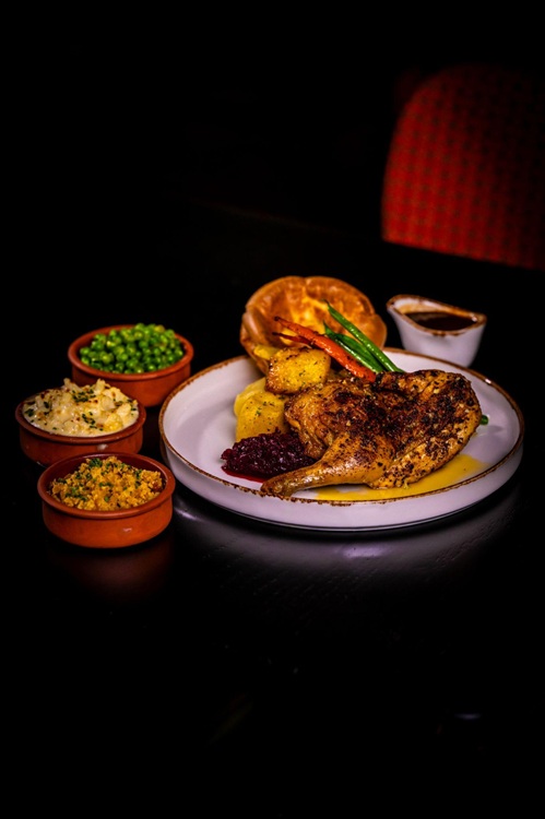 Goose & Gander’s Sunday Roast: A Hearty British Classic in Dubai Goose & Gander’s
