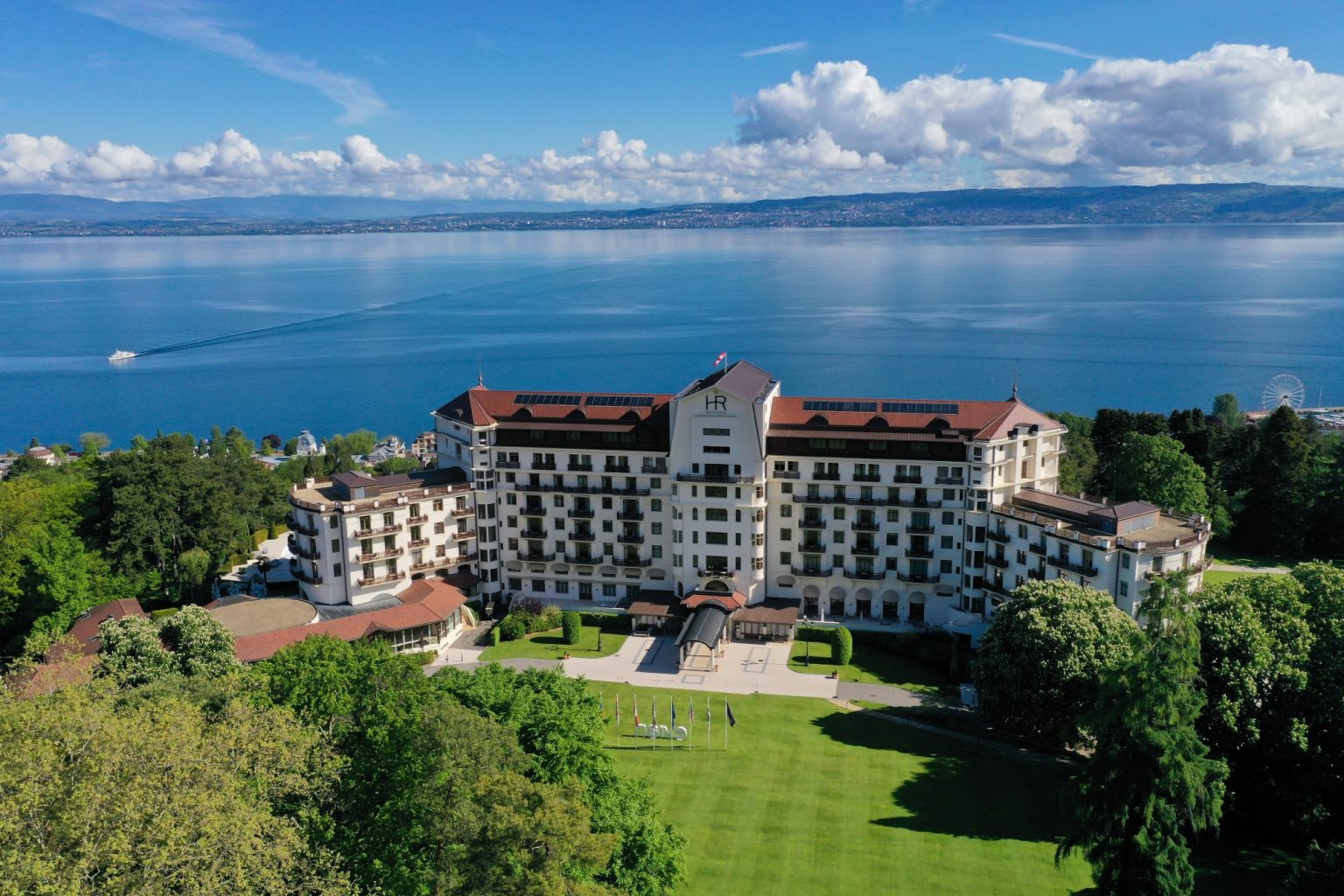 Evian Resort