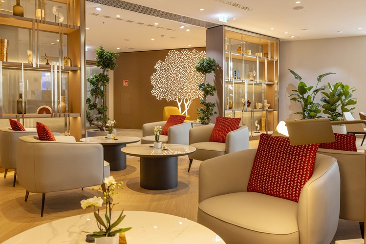Emirates Debuts Next-Gen Lounge Globally, New Premium Travel Emirates Lounge
