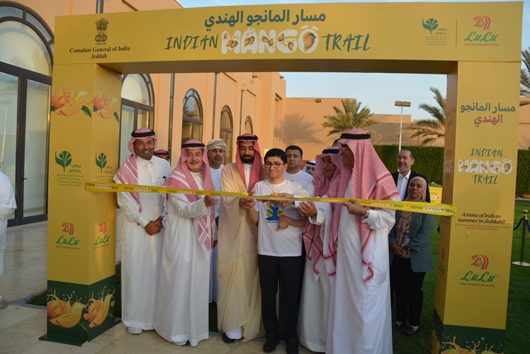 Indian Consul General Showcases Yoga & Mango Heritage in Jeddah Indian Consul